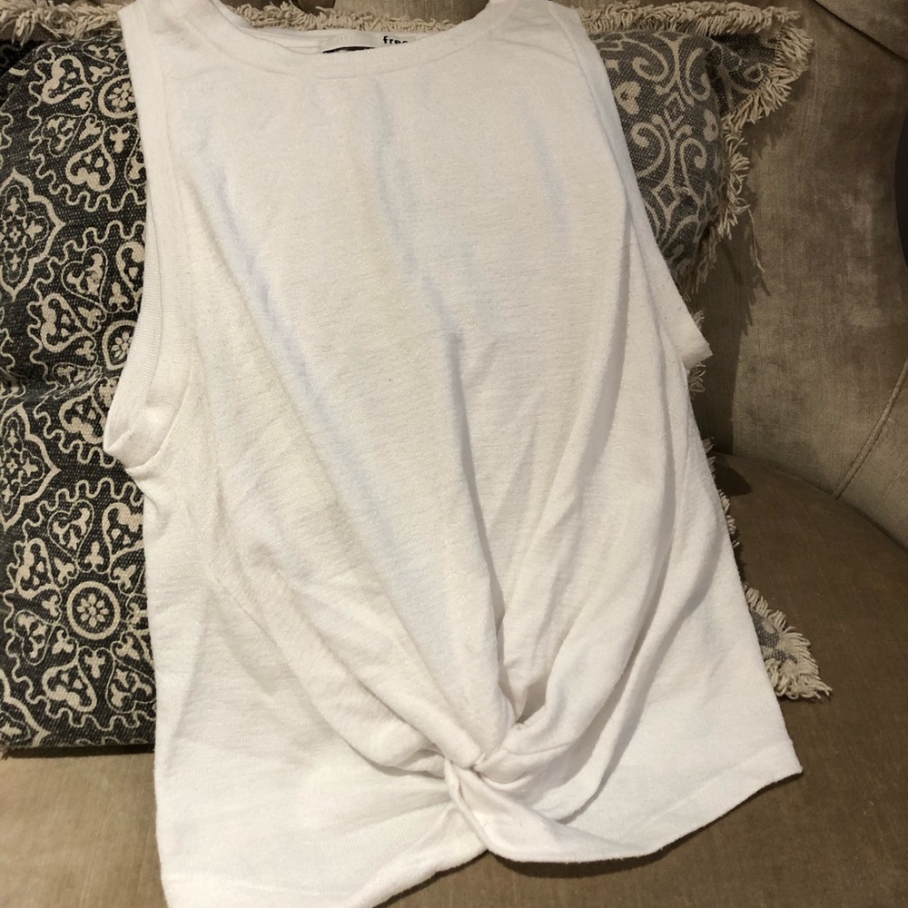 Wilfred Free Aritzia Top